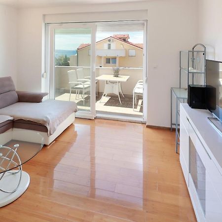 Villa Mainz Novalja Εξωτερικό φωτογραφία