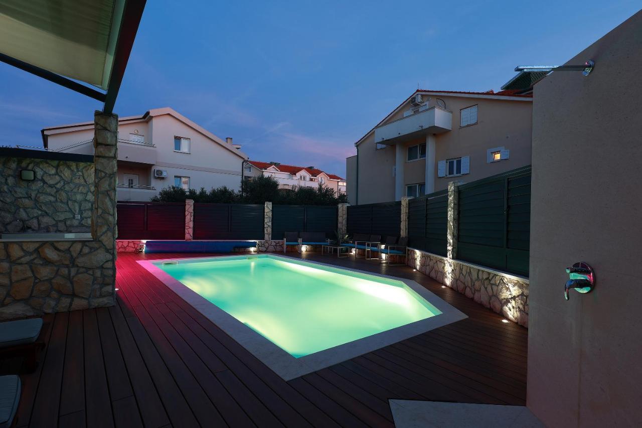 Villa Mainz Novalja Εξωτερικό φωτογραφία